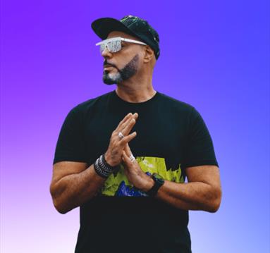 Roger Sanchez
