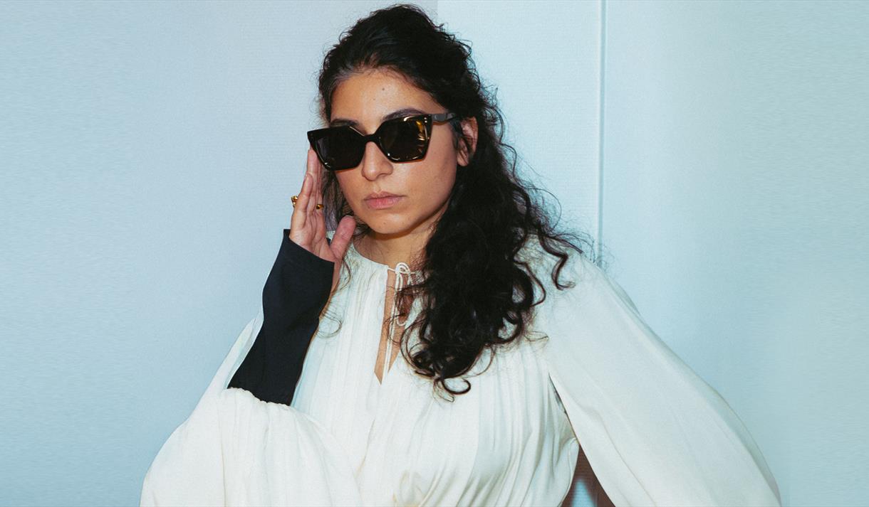 Arooj Aftab with London Contemporary Orchestra conducted by Robert Ames