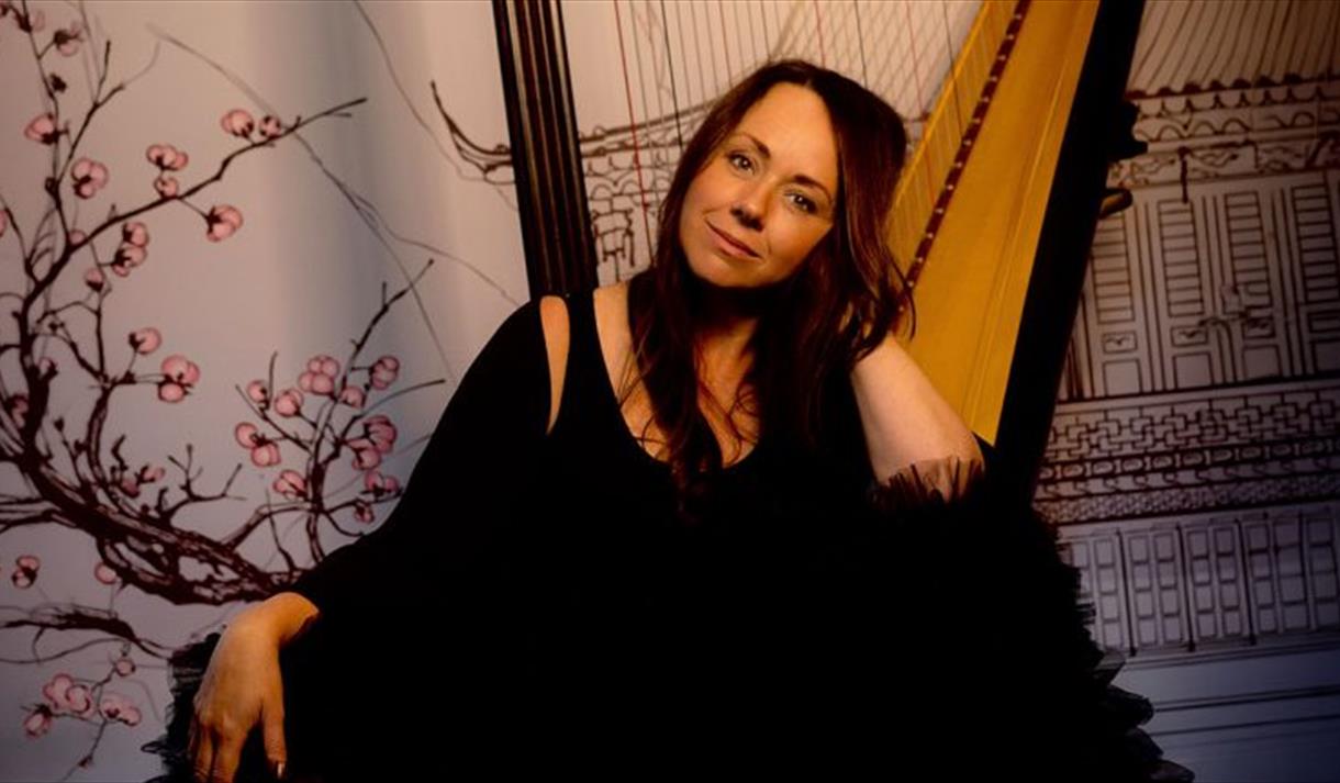 Amanda Whiting
