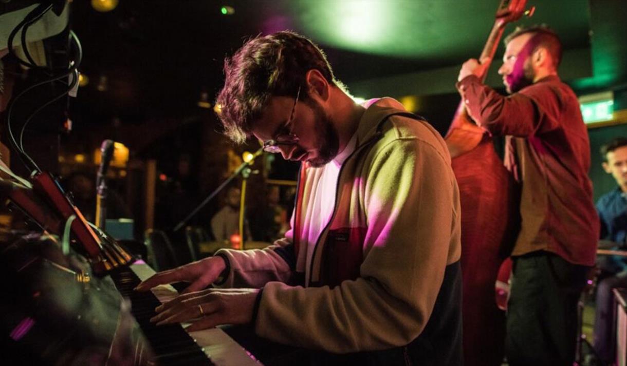 Tom Sochas Trio