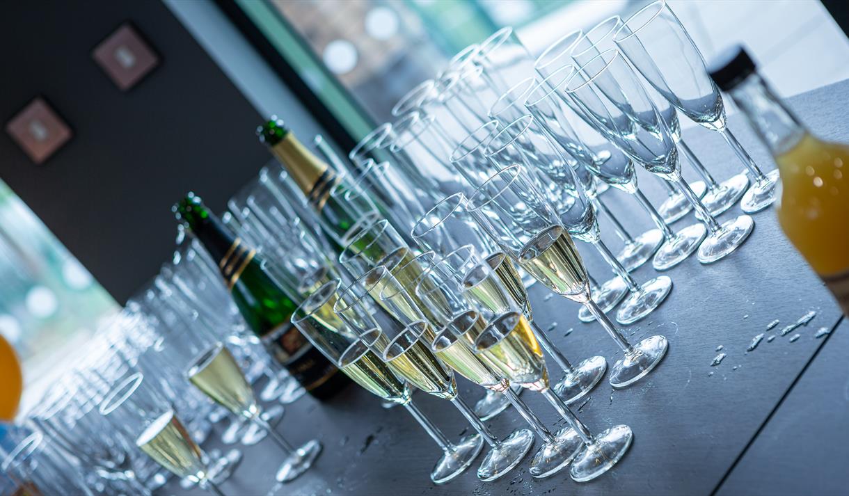Champaign flutes