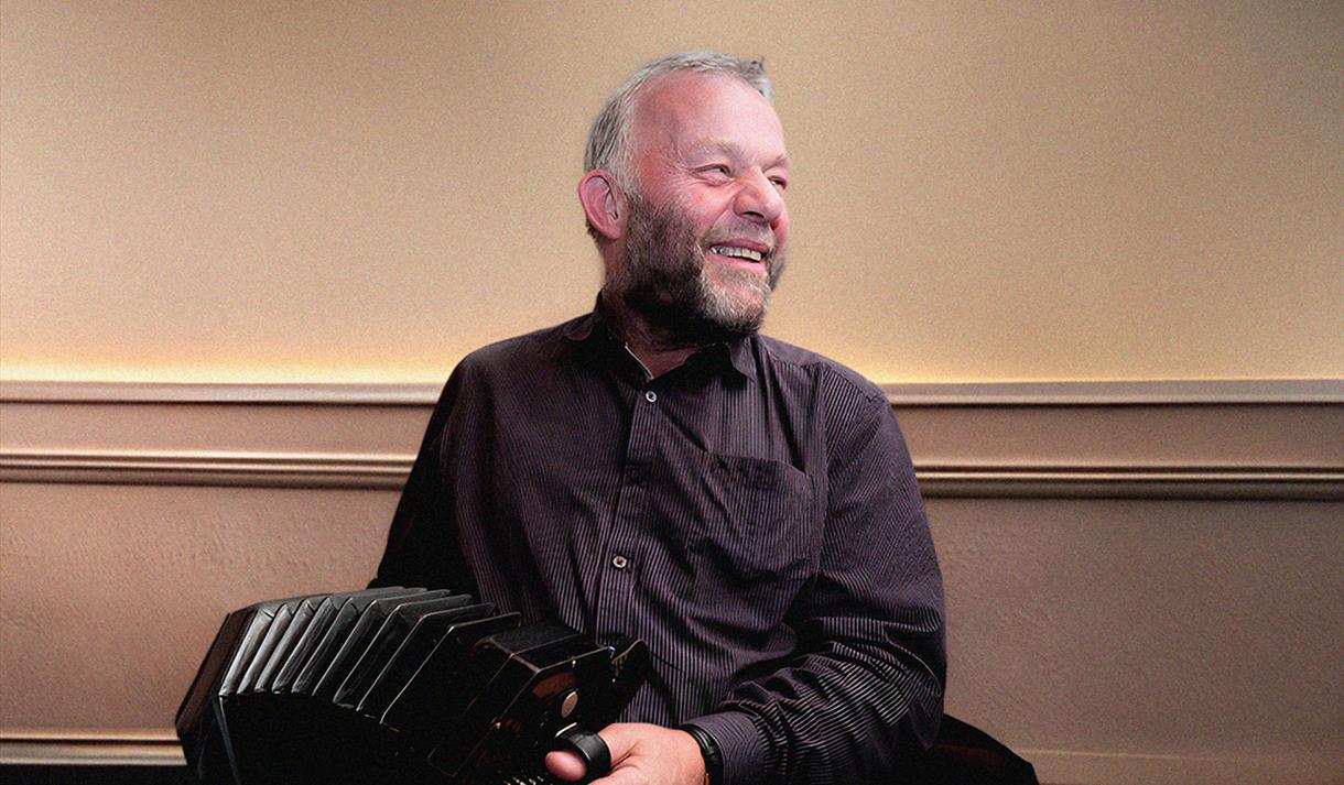 FOLKROOM PRESENTS: Steve Turner

