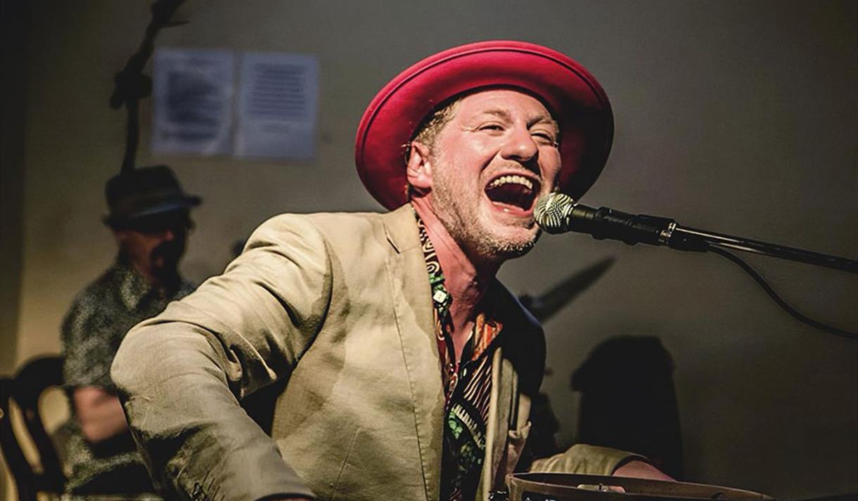 Dom Pipkin – Piano from London, Soul from New Orleans