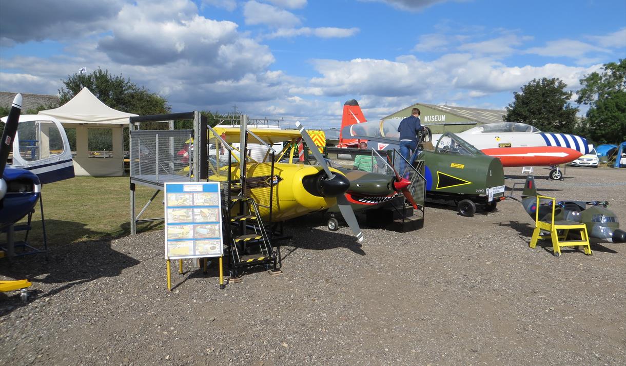 Cockpit-Fest & Aeroboot
