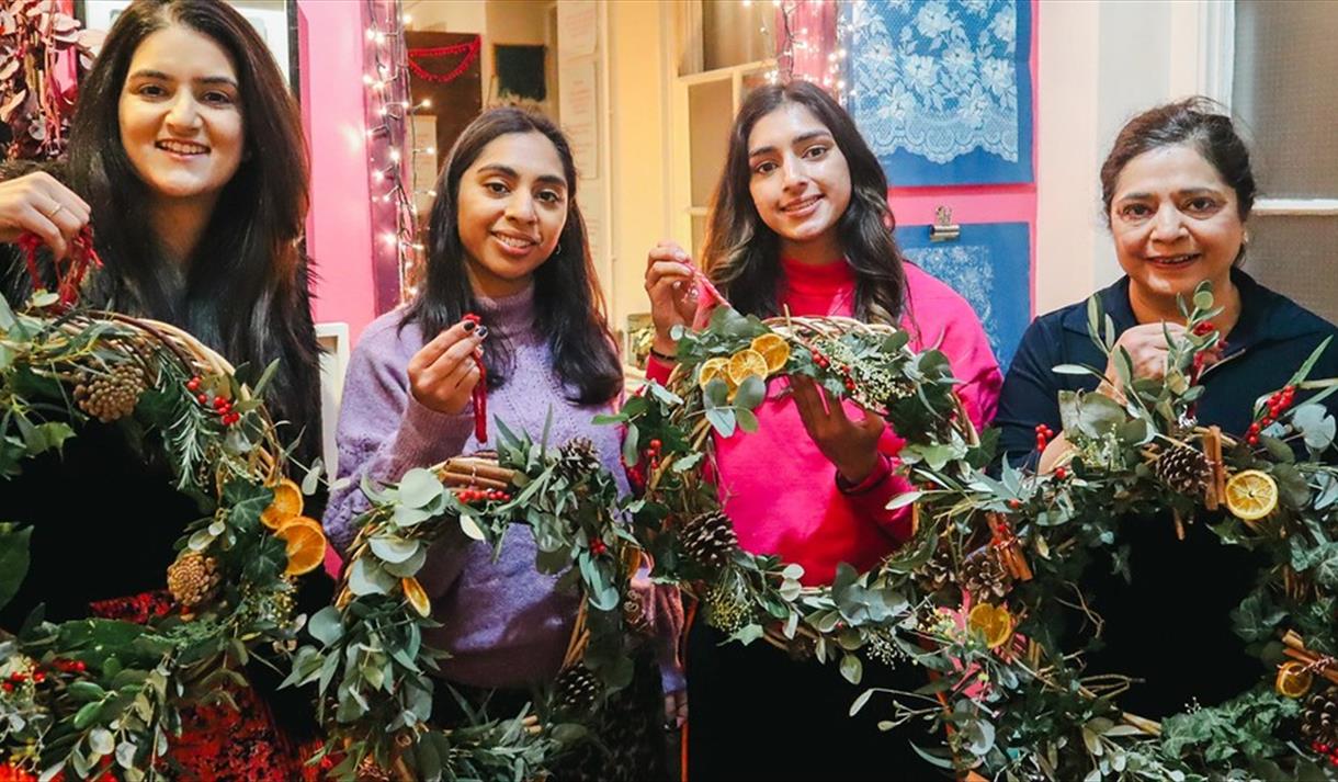 Wreath Making: Fresh & Foraged Flowers | Nottingham Lace Market
