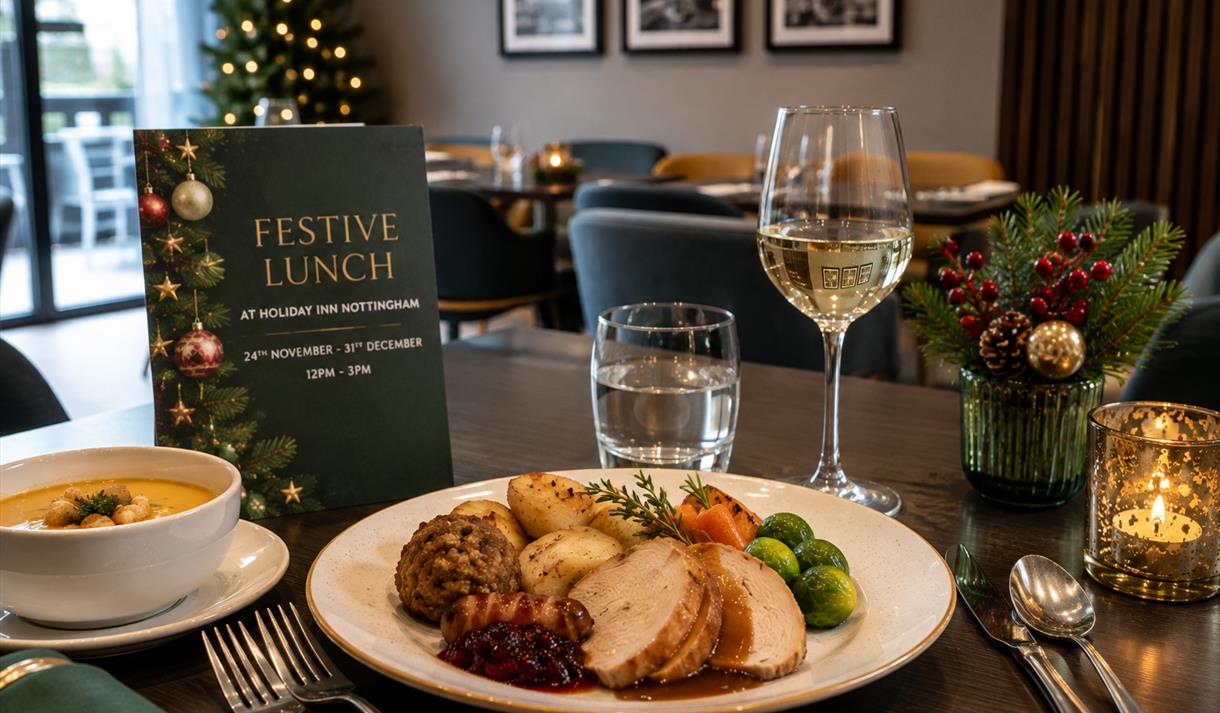 Festive Lunch at Holiday Inn Nottingham
