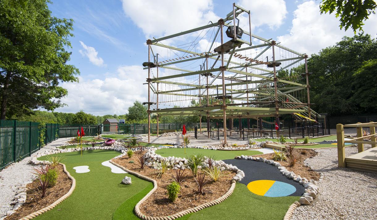 Holme Pierrepont Country Park, Home of the National Water Sports Centre