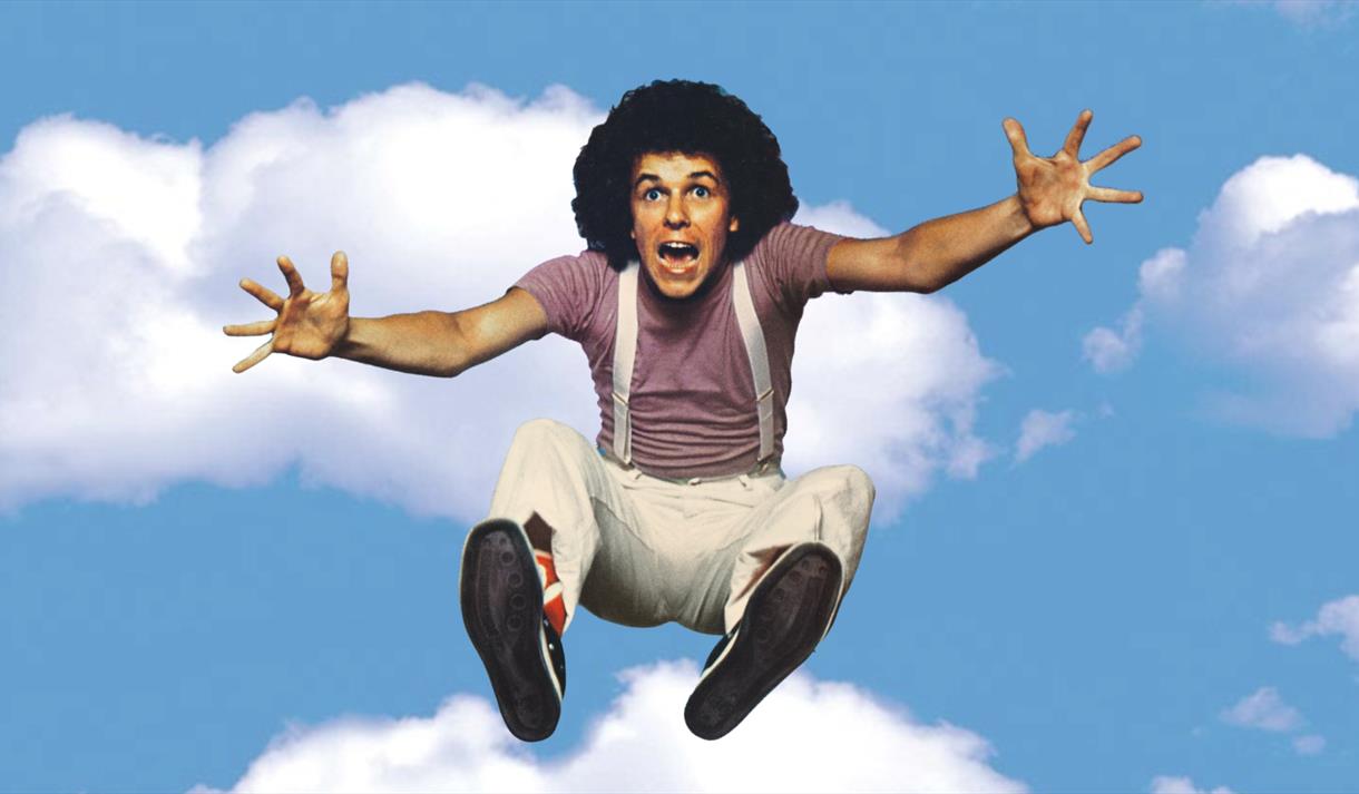 Leo Sayer – Can't Stop Loving You!
