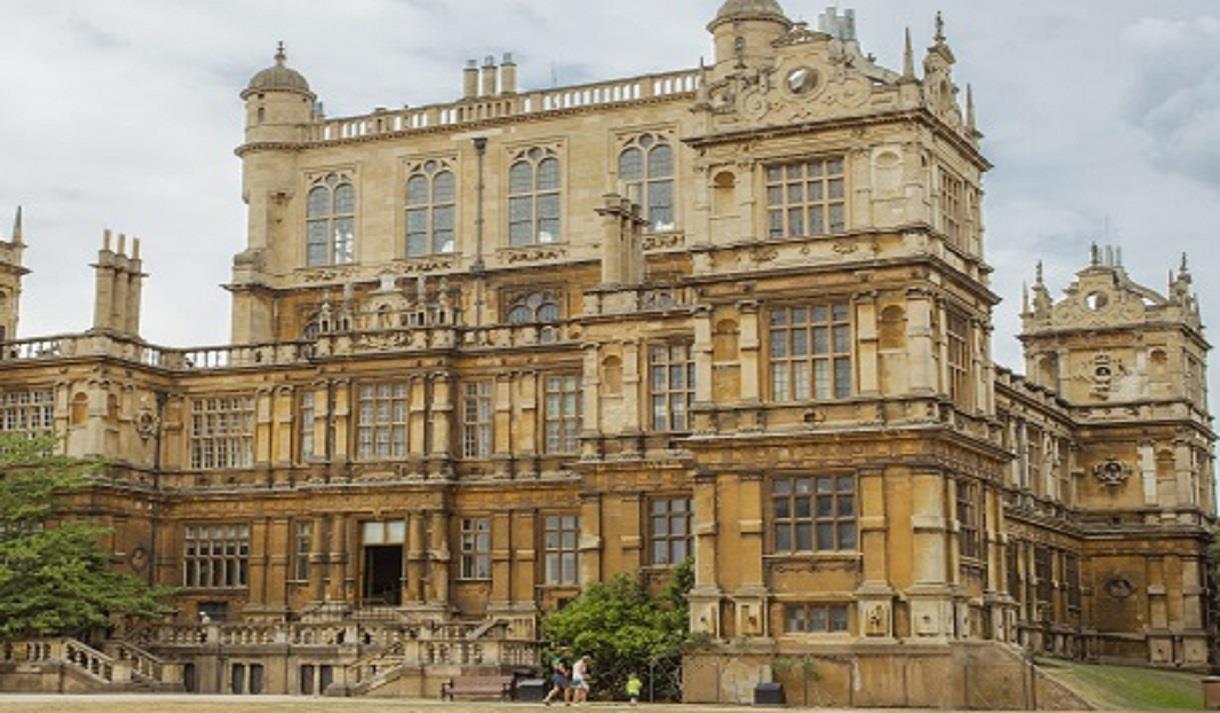 Photo of Wollaton Hall exterior