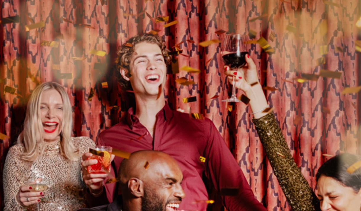 New Year's Eve - Cosy Club