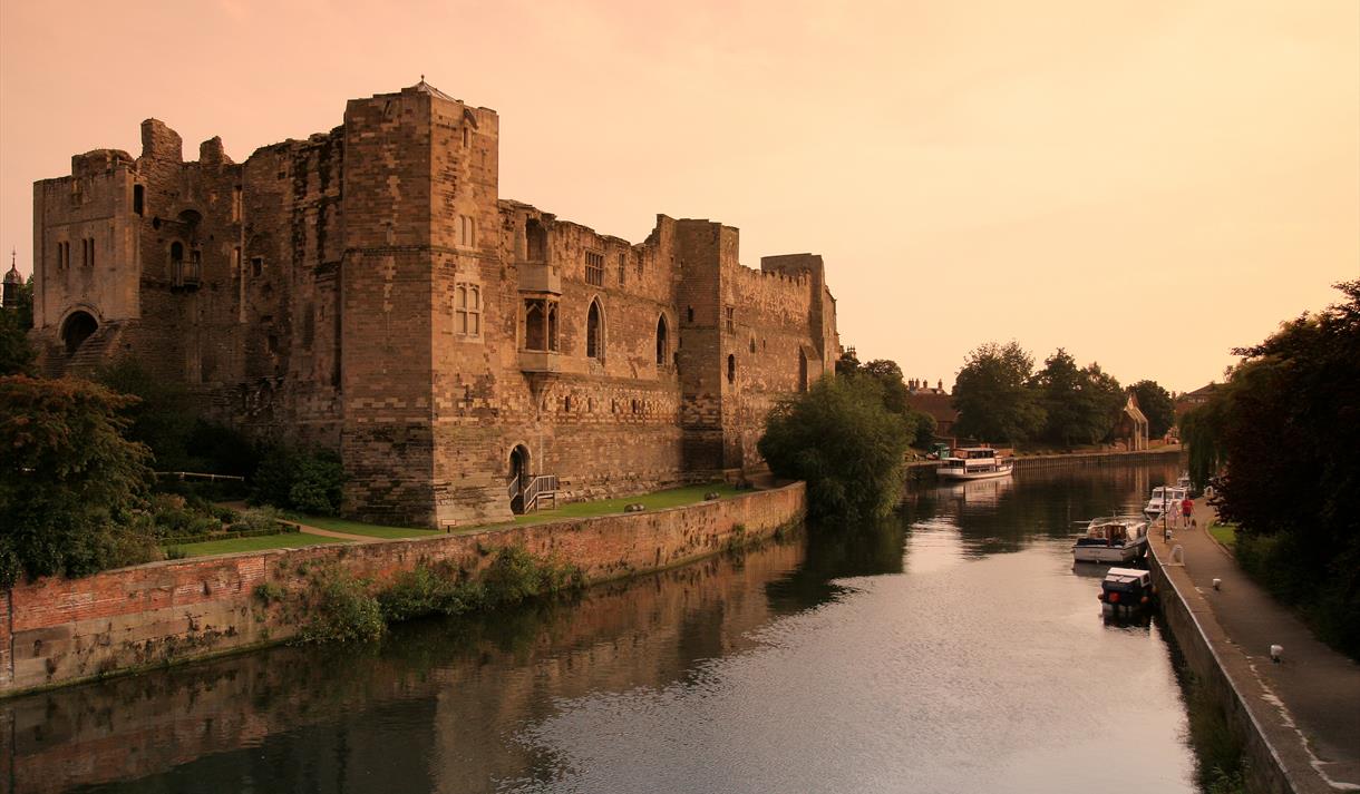 Newark Castle and Gardens