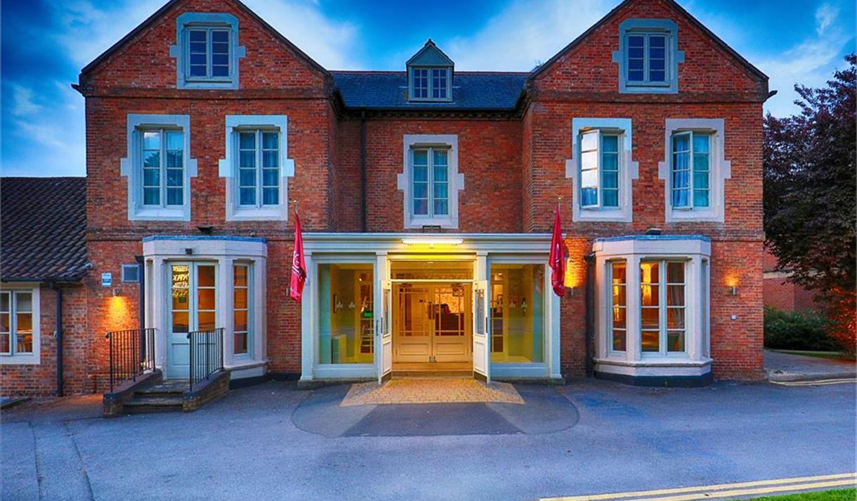 Muthu Clumber Park Hotel
