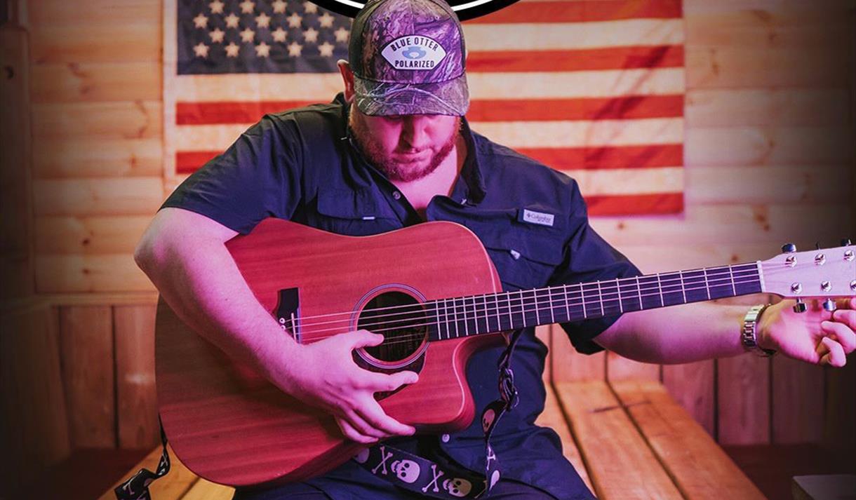 Photo of Luke Combs UK Tribute