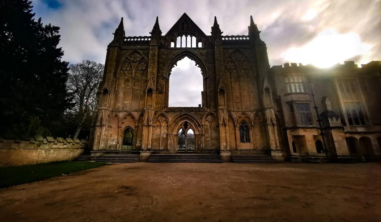Meet the Ghosts of Newstead Abbey Evening Tour Visit Nottinghamshire