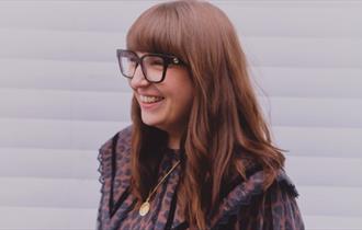 photo of writer Laurie Bolger