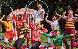 Circus performers