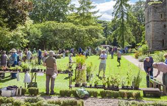 Spring Plant Hunters' Fair Image
