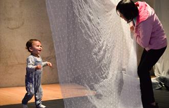 Early Years Sensory Workshops: We are Wonderlings!