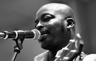 Freddie Kofi
