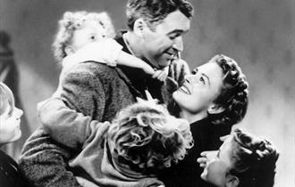 Christmas at Broadway: It's A Wonderful Life

