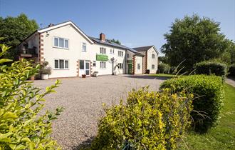 Bridleways Guest House
