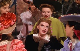 Christmas at Broadway: Meet Me In St. Louis
