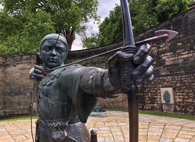 The Robin Hood Statue, please credit Liyuan Liu