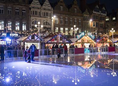 Sur-La-Piste Bar at Winter Wonderland
