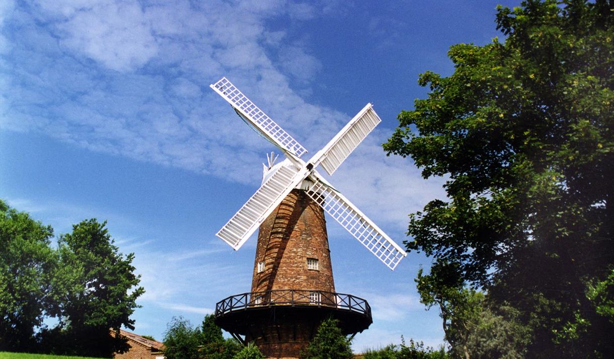 Photo of Green's Windmill in the sun.