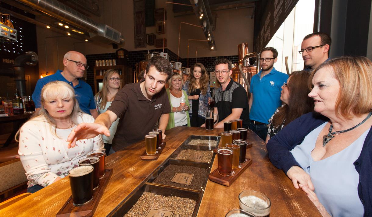 Guinness World Record Attempt & FREE BEER at Brewhouse and Kitchen