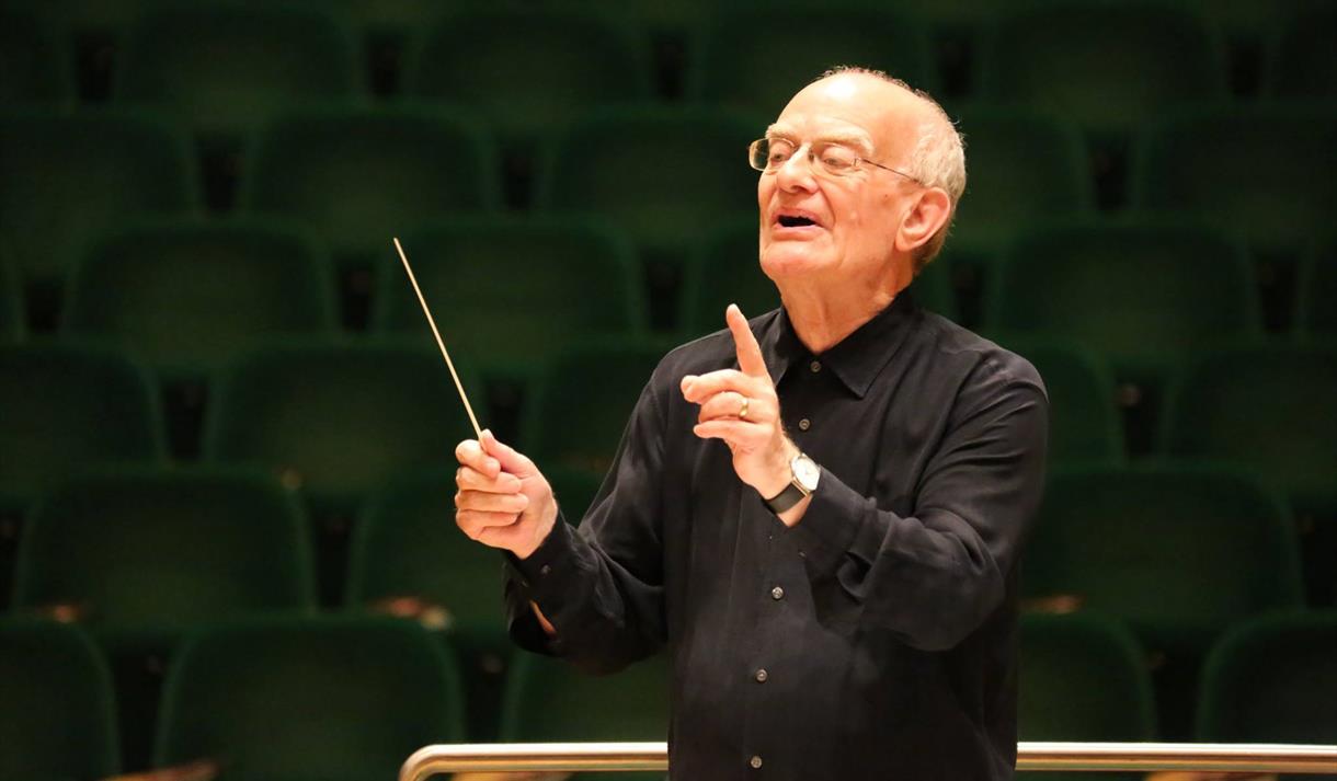 Come and Sing with John Rutter, Royal Concert Hall | Visit Nottinghamshire