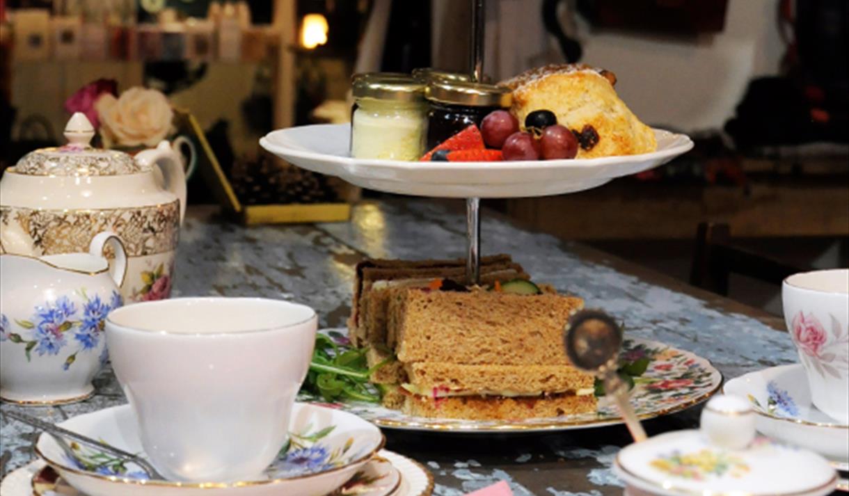 Mother's Day Weekender: Afternoon Tea