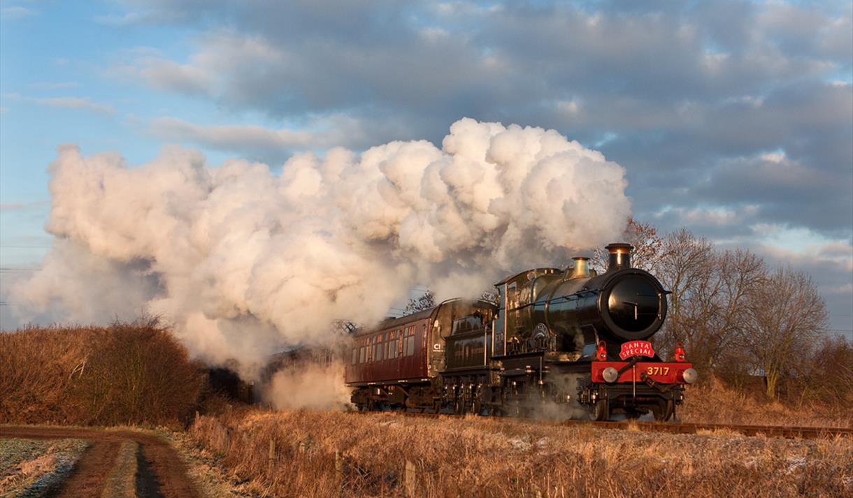 Winter Holiday Trains with the Great Central Railway