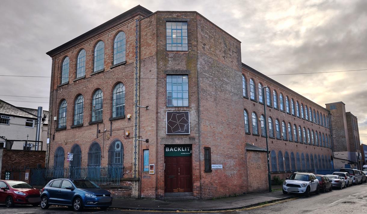 New Reality: WAR Through the Ukrainian Lens
 New Reality: WAR Through the Ukrainian Lens