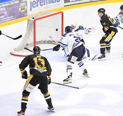 The Nottingham Panthers vs Glasgow Clan