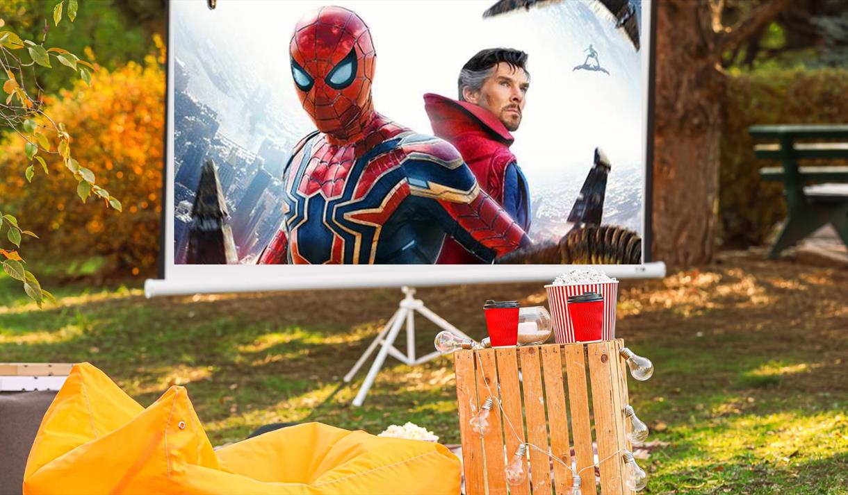 Mini Reel Outdoor Cinema Spider Man: No Way Home