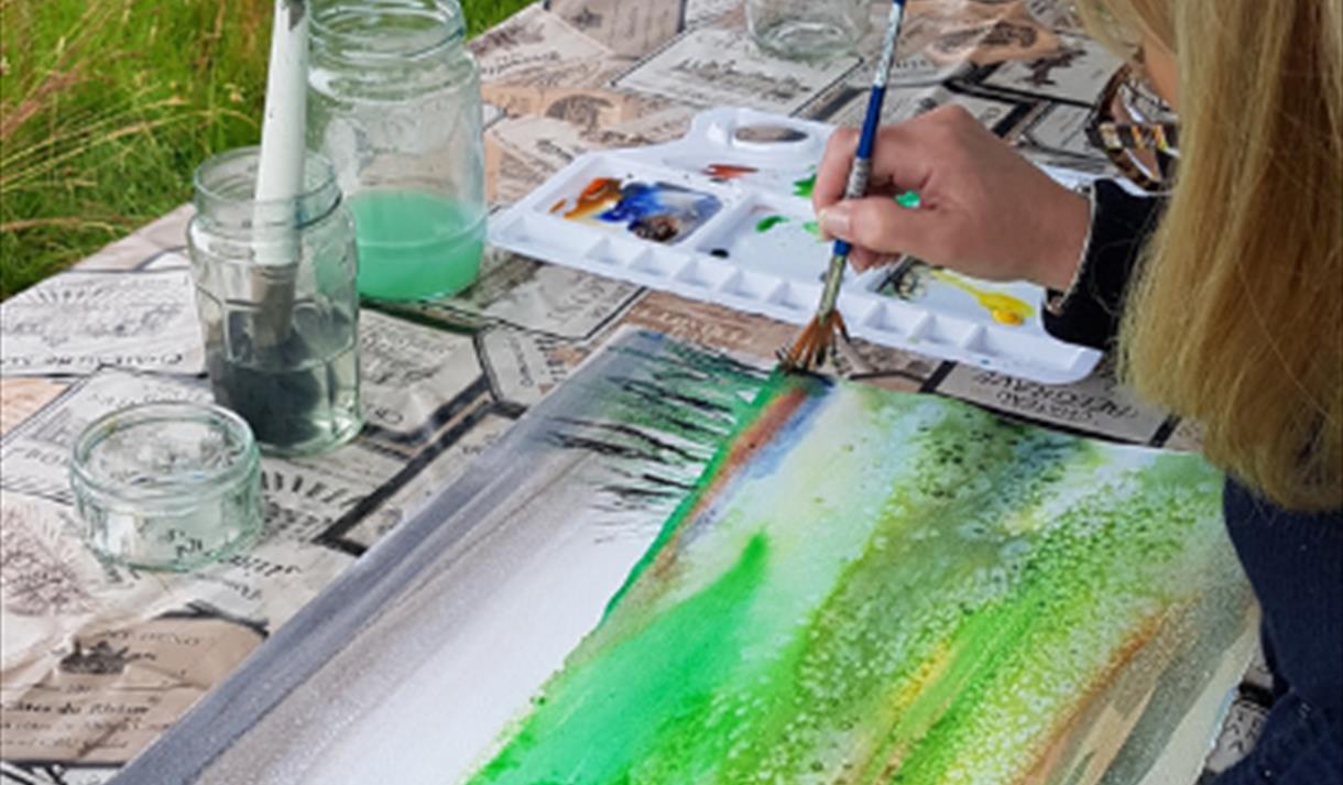 Watercolour Painting with Sarah Watson at Hanwell Wine Estate