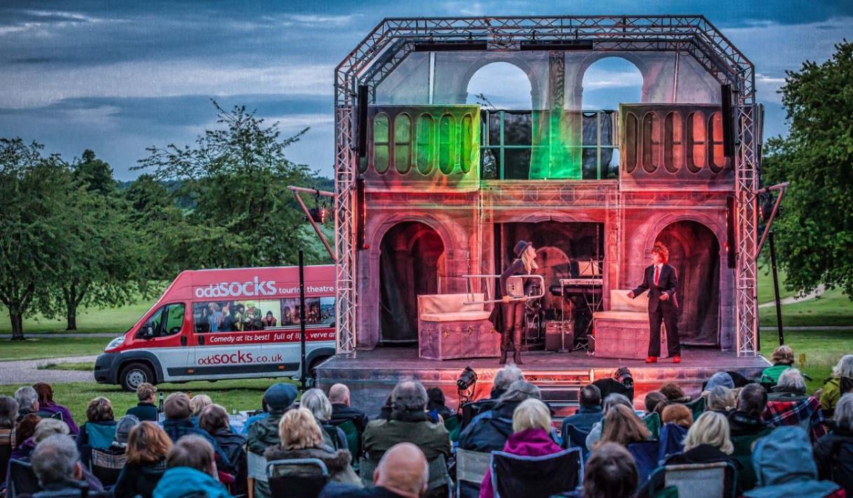 Oddsocks Theatre perform The Tempest | Thoresby Park | Visit Nottinghamshire