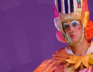 Saddleworth Live: The Dame