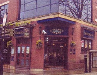 Up Steps Inn