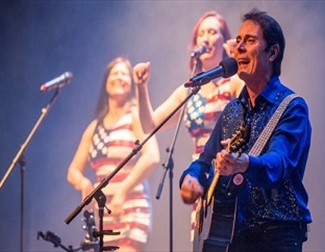 Hello Again – The Story of Neil Diamond at Oldham Coliseum Theatre