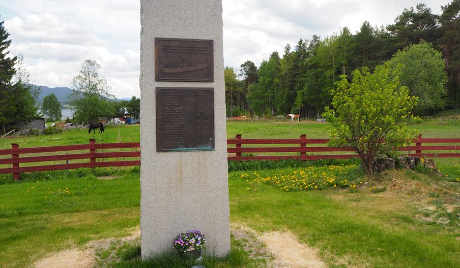 Minnestein krigsseilerne i Rendalen