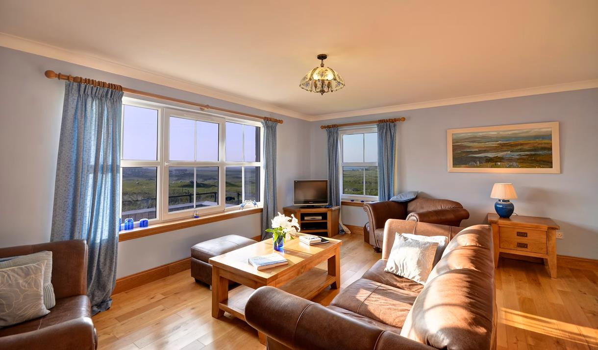 Croit na h-Abhine B&B, Isle of Barra - lounge with a view
