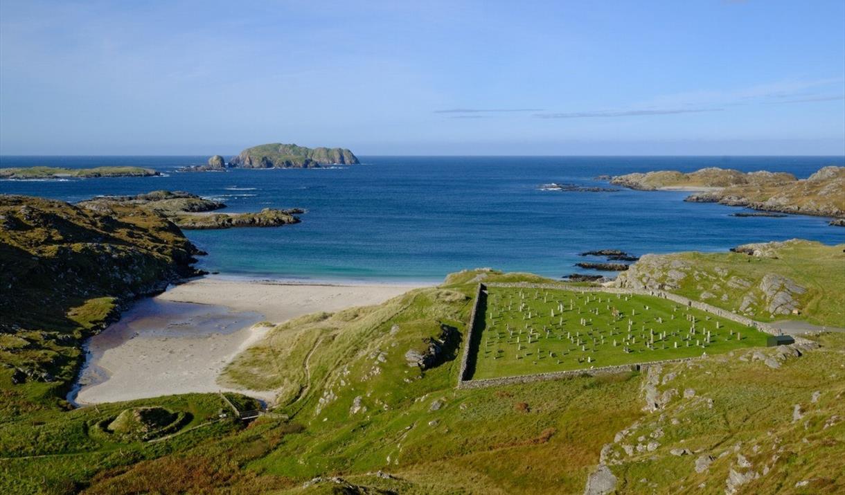 Bosta beach, Iron Age House and graveyard.