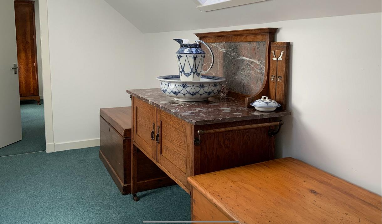 Harris Holiday Home antique furniture