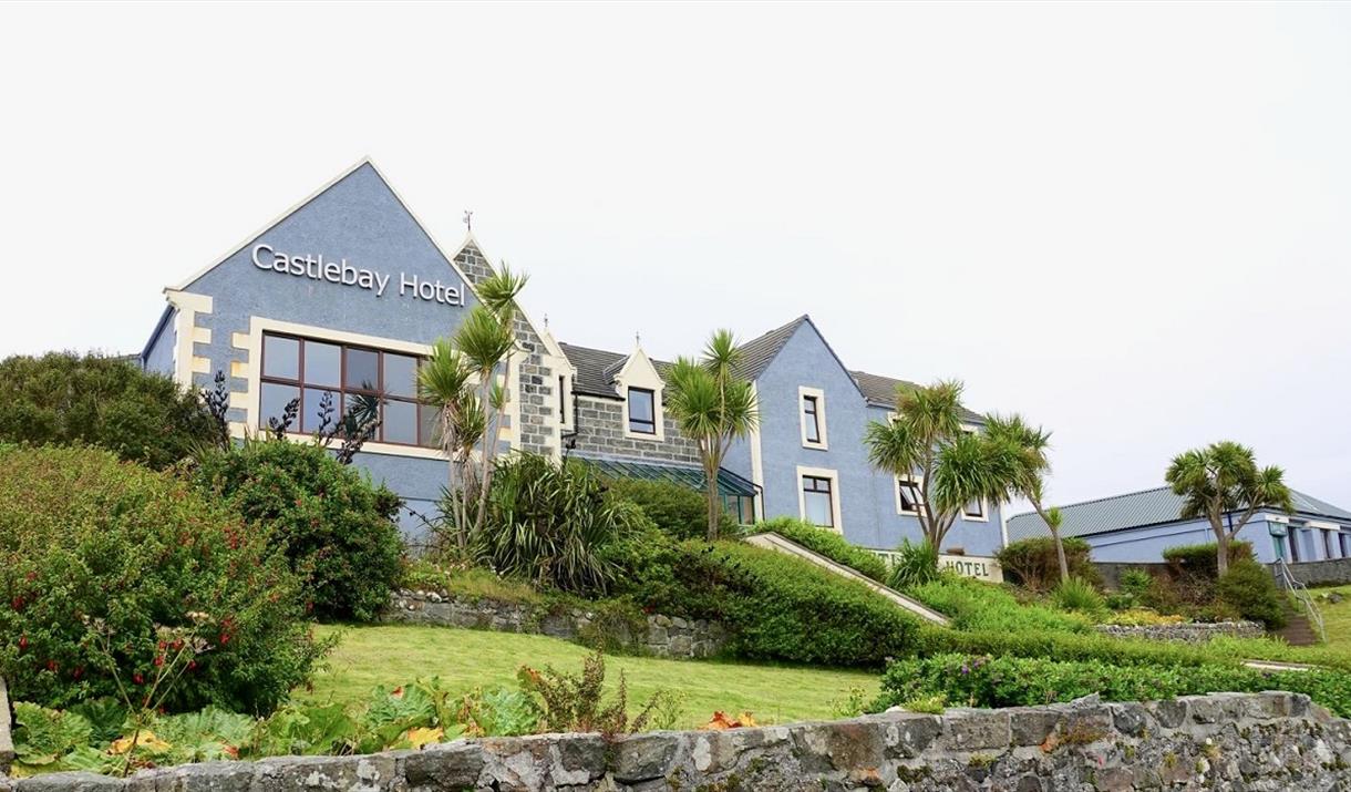 Castlebay Hotel & garden