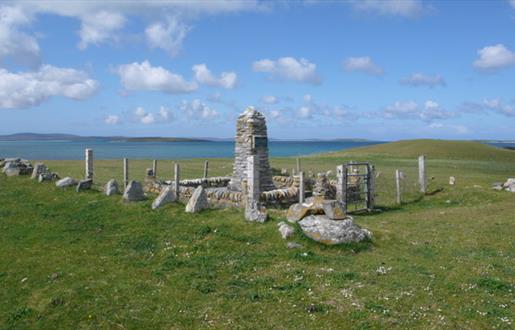 Giant Macaskill Monument