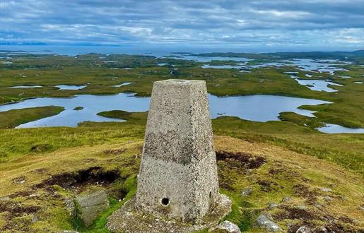 Rueval to Rossinish Walk