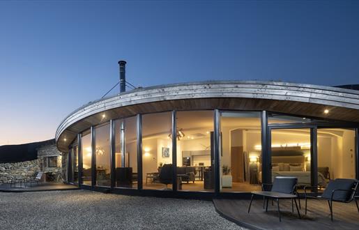 Harris Hideaway