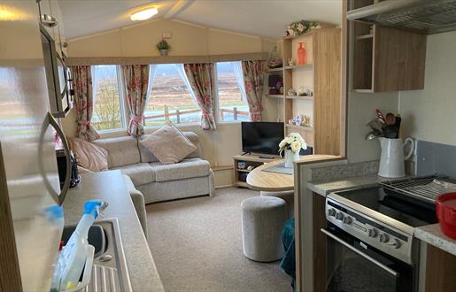 Lochside Cottage Caravans oven